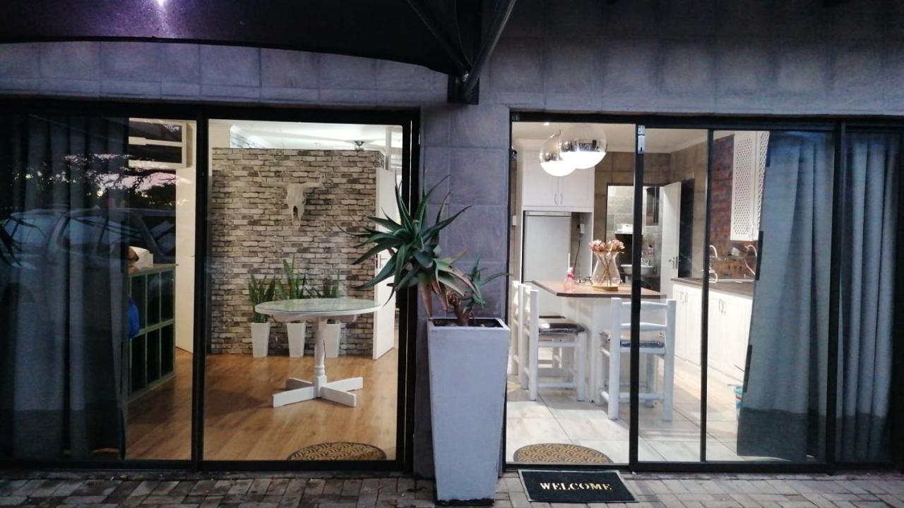 Appartement Affieplaas Selfsorg à Kimberley Extérieur photo
