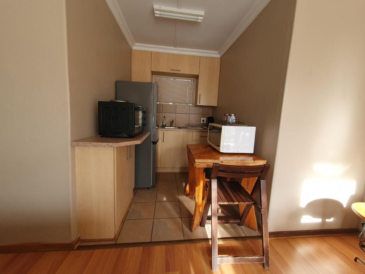 Appartement Affieplaas Selfsorg à Kimberley Extérieur photo